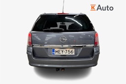 harmaa Opel Astra 2008 kuva 3.
