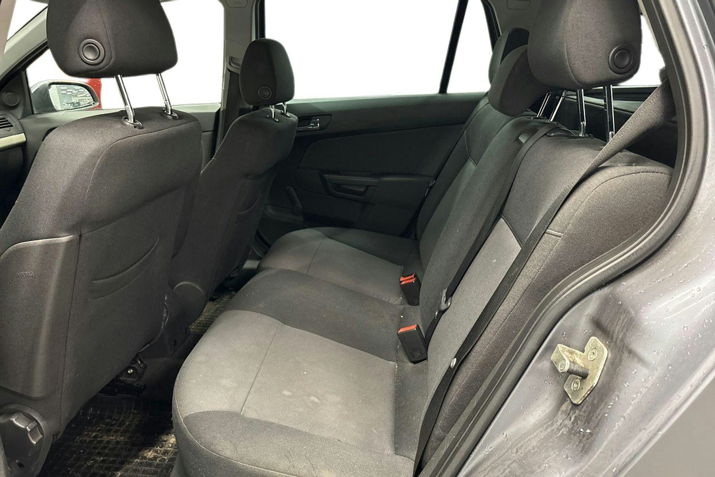 harmaa Opel Astra 2008 kuva 8.