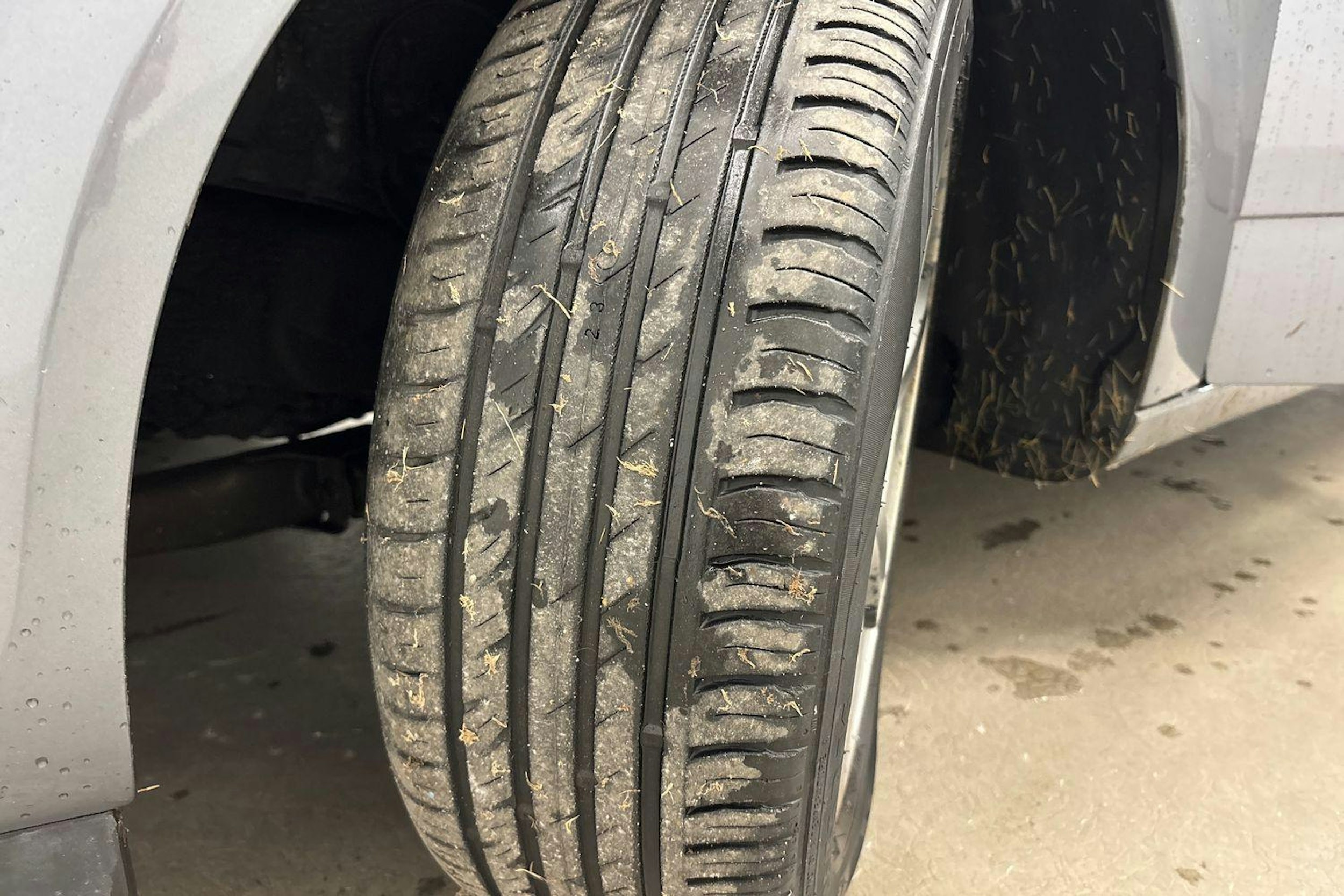 harmaa Opel Astra 2008 kuva 9.