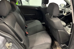 harmaa Opel Astra 2008 kuva 13.