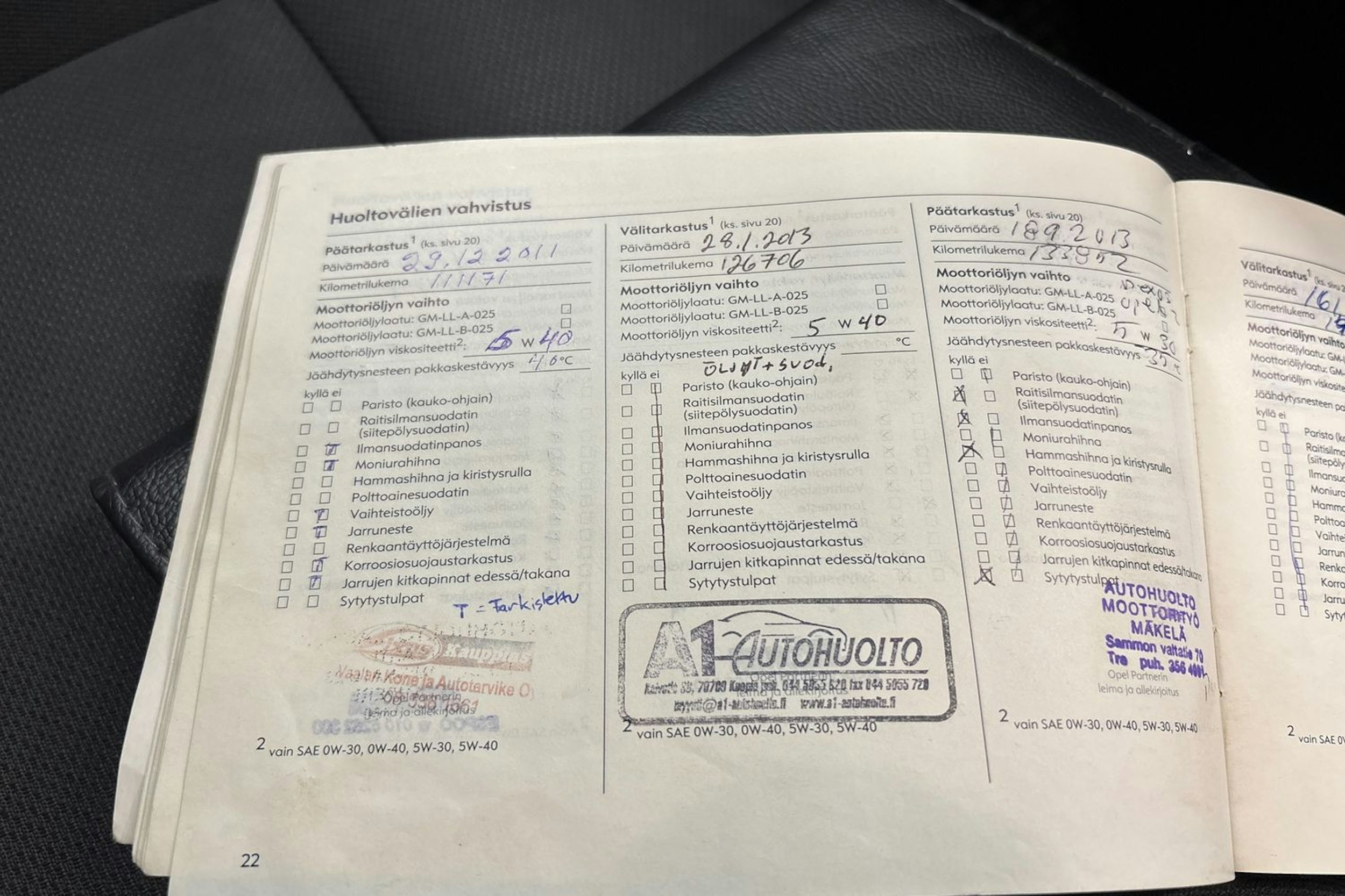 harmaa Opel Astra 2008 kuva 16.