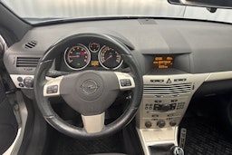 hopea Opel Astra 2008 kuva 27.