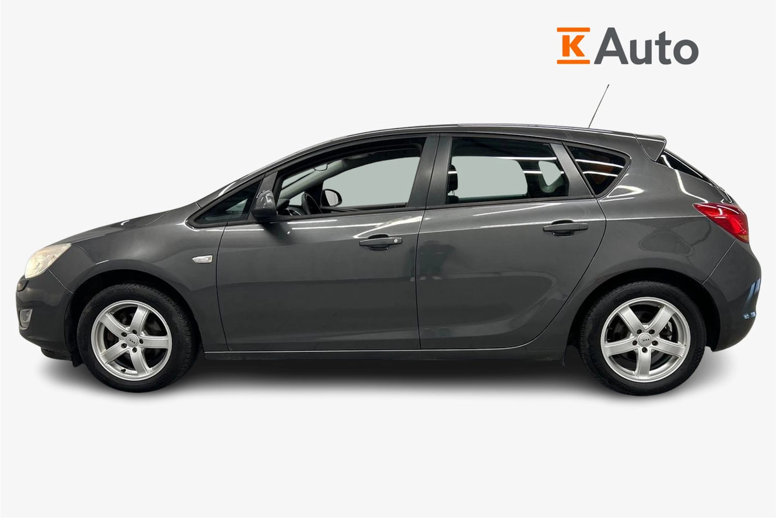 harmaa Opel Astra 2010 kuva 5.