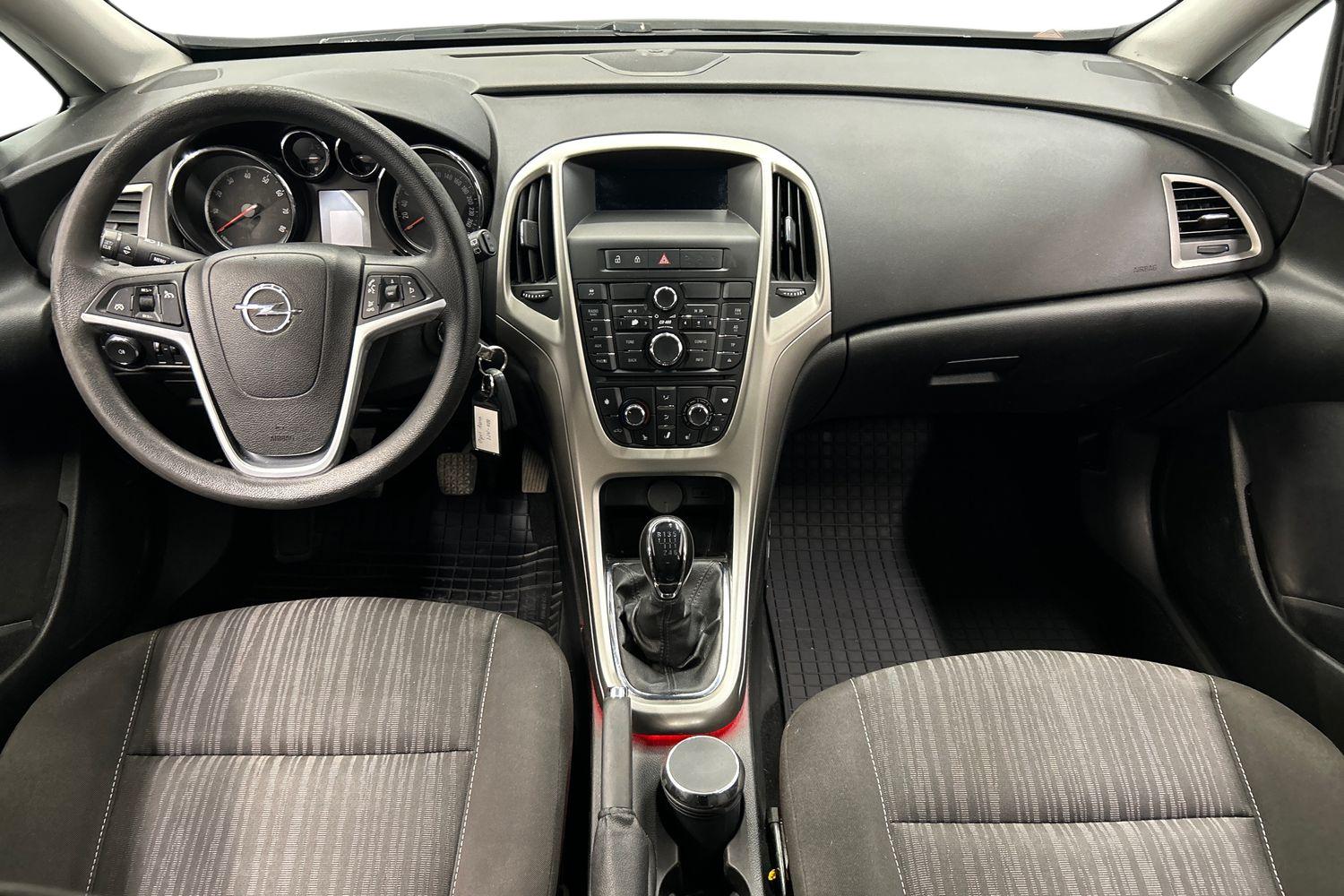 Opel Astra 2010, bild 7/20