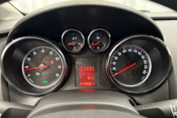 harmaa Opel Astra 2010 kuva 15.
