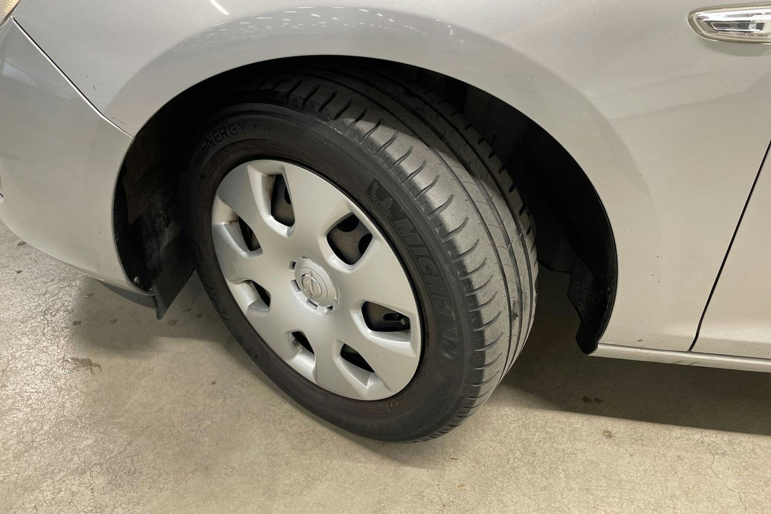 Hopea Opel ASTRA 2010 kuva 13.