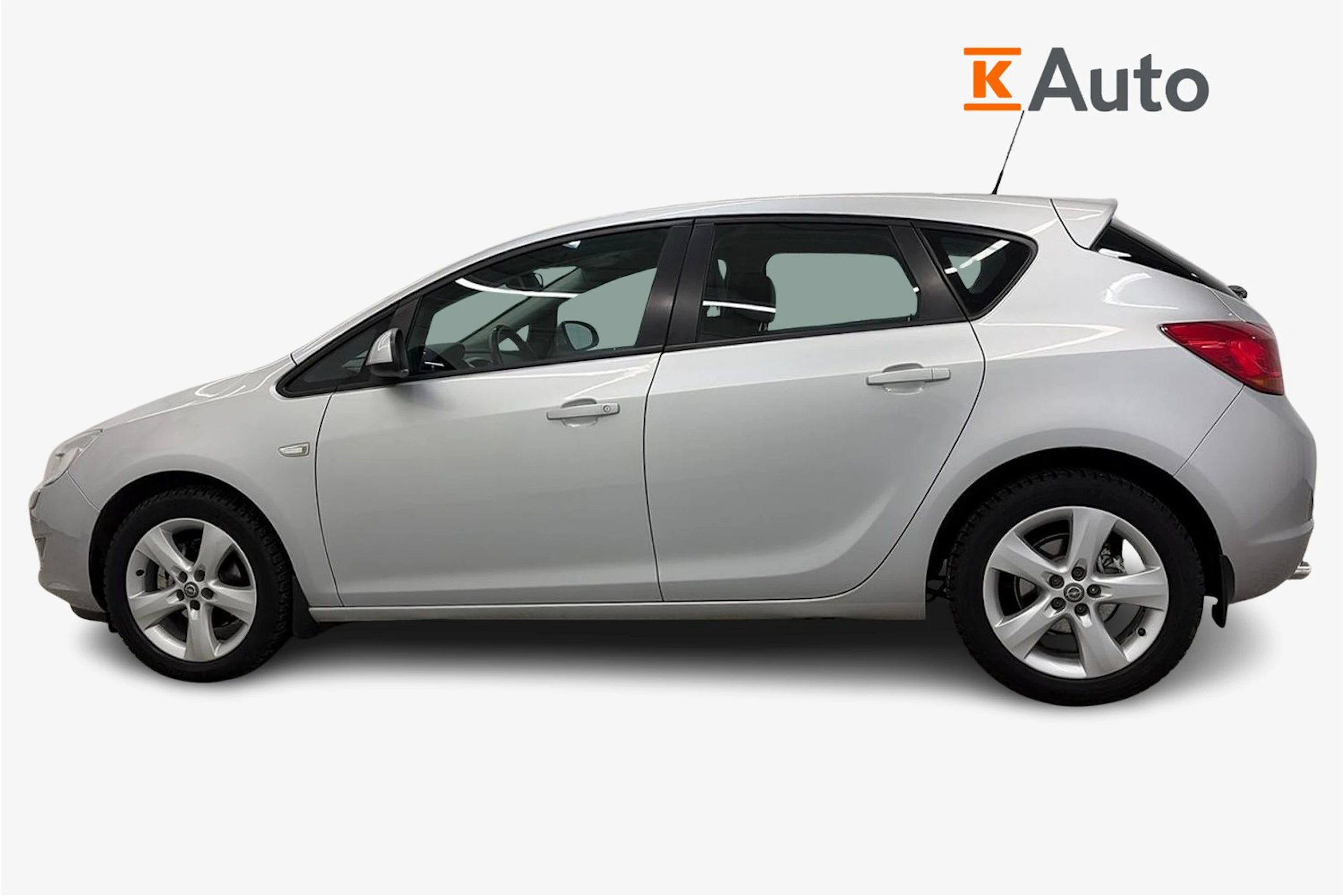 hopea Opel Astra 2011 kuva 5.