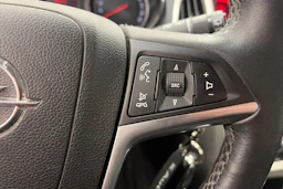 hopea Opel Astra 2011 kuva 15.