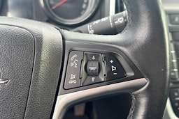 Harmaa Opel ASTRA 2011 kuva 16.