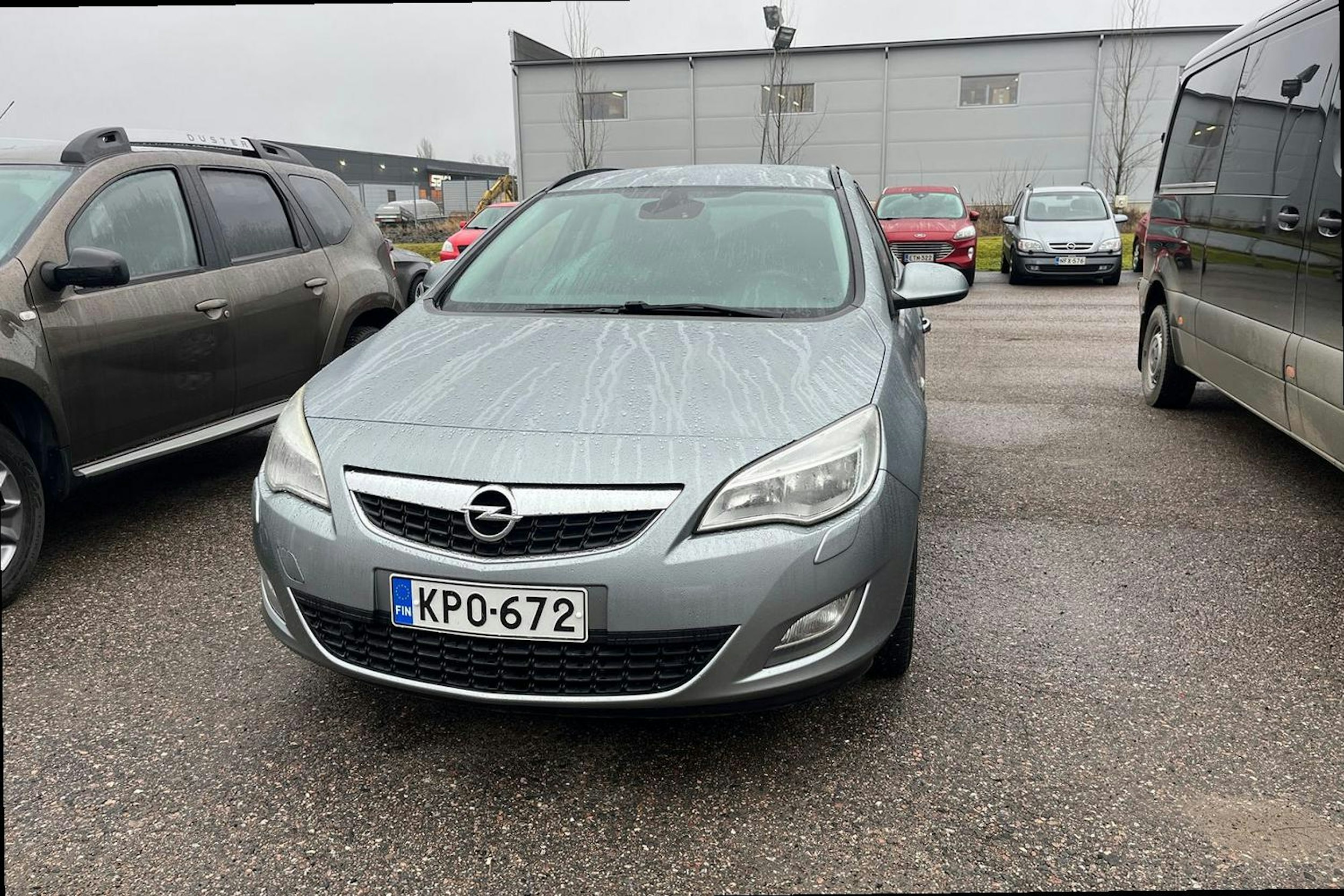 Harmaa Opel ASTRA 2011 kuva 3.