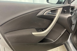 Harmaa Opel ASTRA 2011 kuva 14.