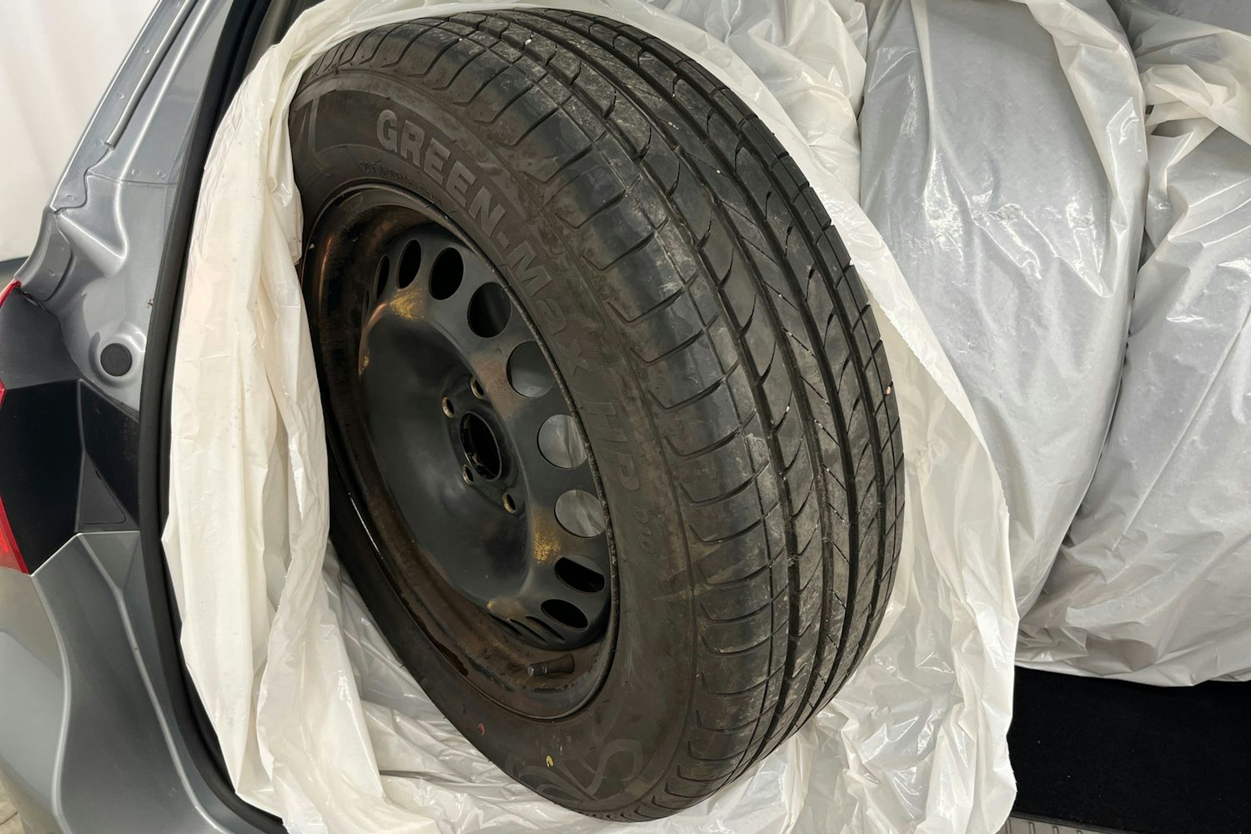 Harmaa Opel ASTRA 2011 kuva 23.