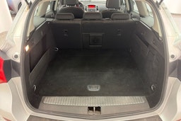 Hopea Opel ASTRA 2011 kuva 14.