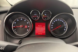 Hopea Opel ASTRA 2011 kuva 16.