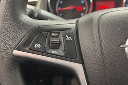 Hopea Opel ASTRA 2011 kuva 17.