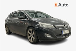 musta Opel Astra 2011 kuva 1.