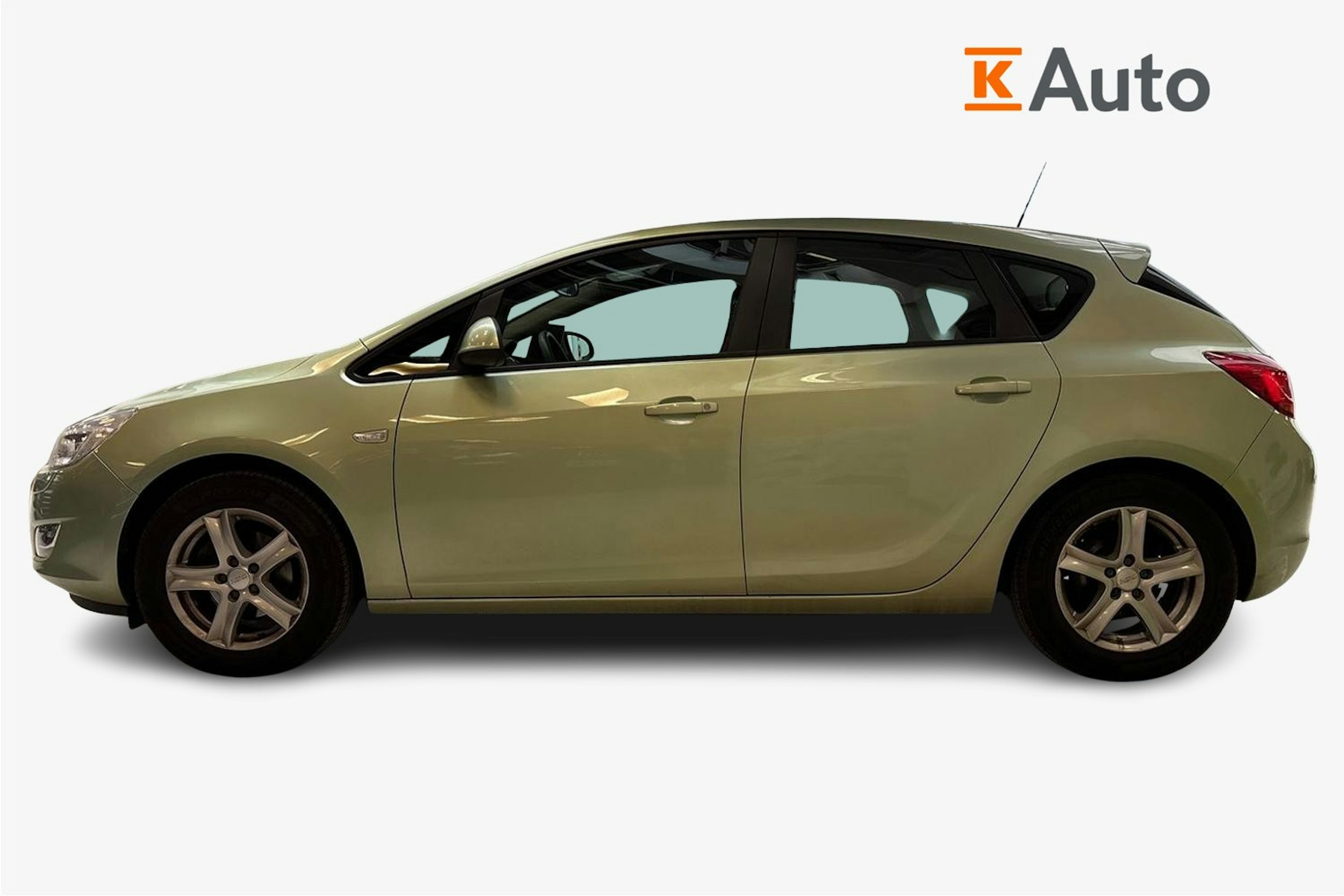 vihreä Opel Astra 2011 kuva 6.