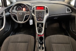 vihreä Opel Astra 2011 kuva 9.