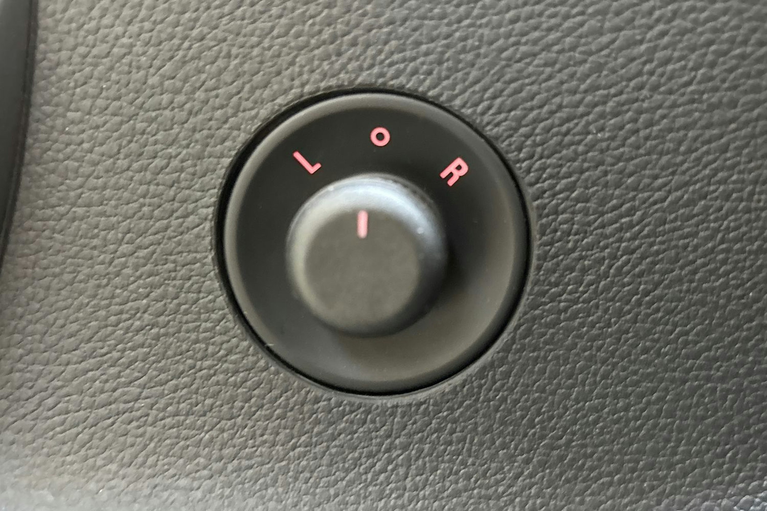 vihreä Opel Astra 2011 kuva 16.