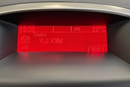 vihreä Opel Astra 2011 kuva 24.