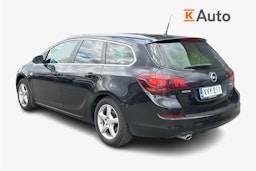 met. musta Opel Astra 2011 kuva 2.