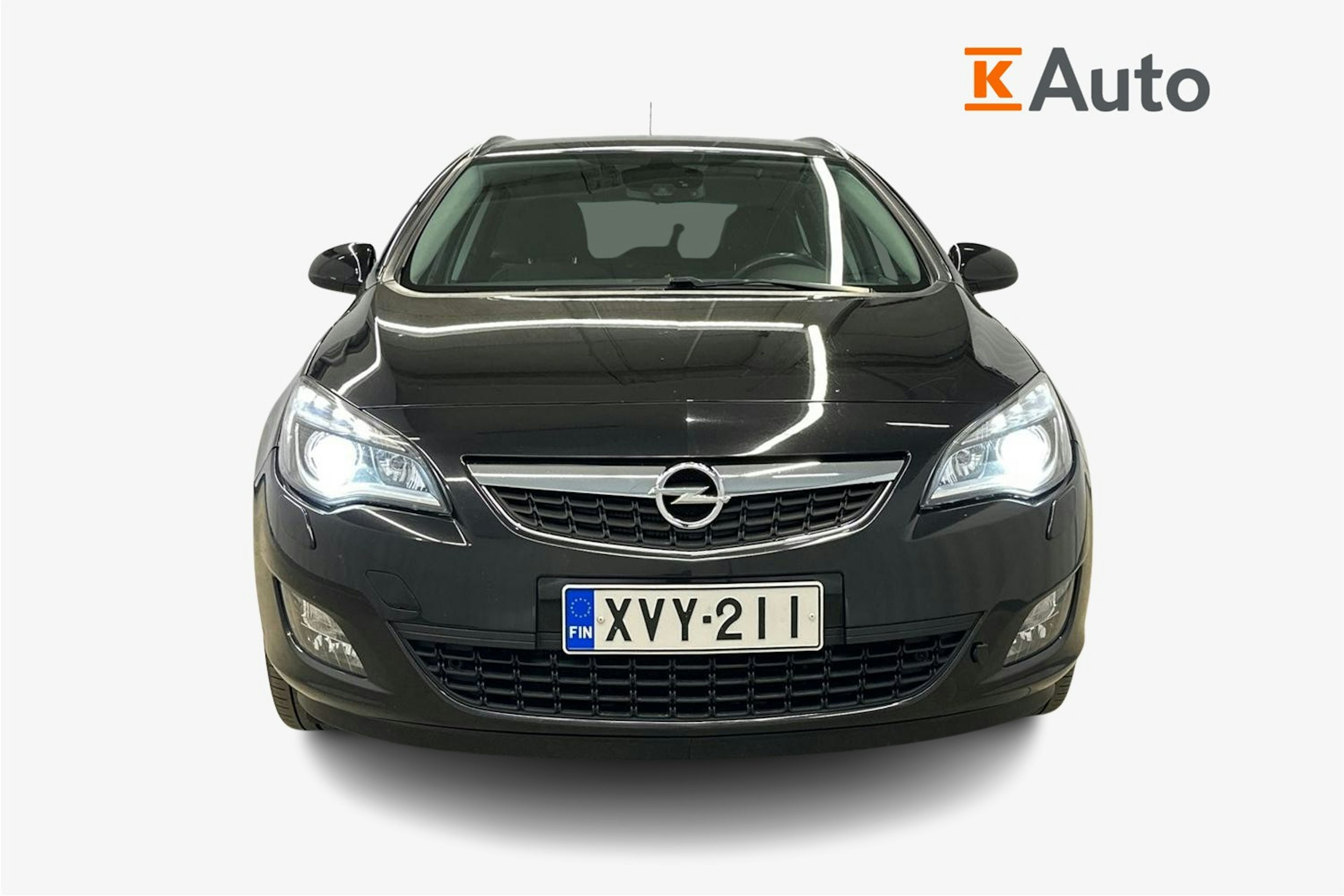 met. musta Opel Astra 2011 kuva 5.