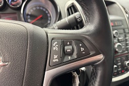 hopea Opel Astra 2011 kuva 19.