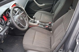harmaa Opel Astra 2011 kuva 9.