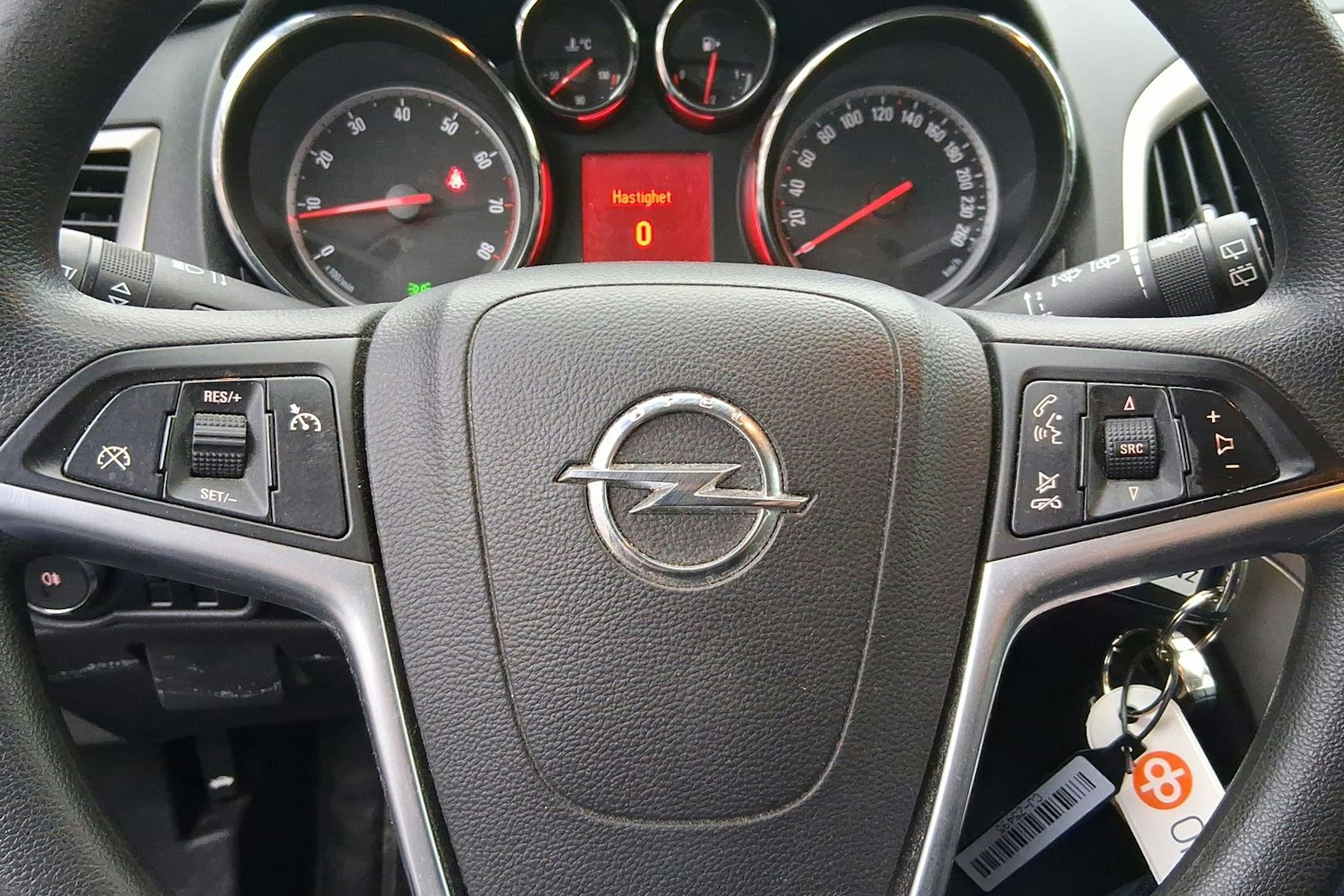 harmaa Opel Astra 2011 kuva 17.