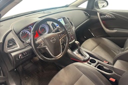 musta Opel Astra 2012 kuva 3.