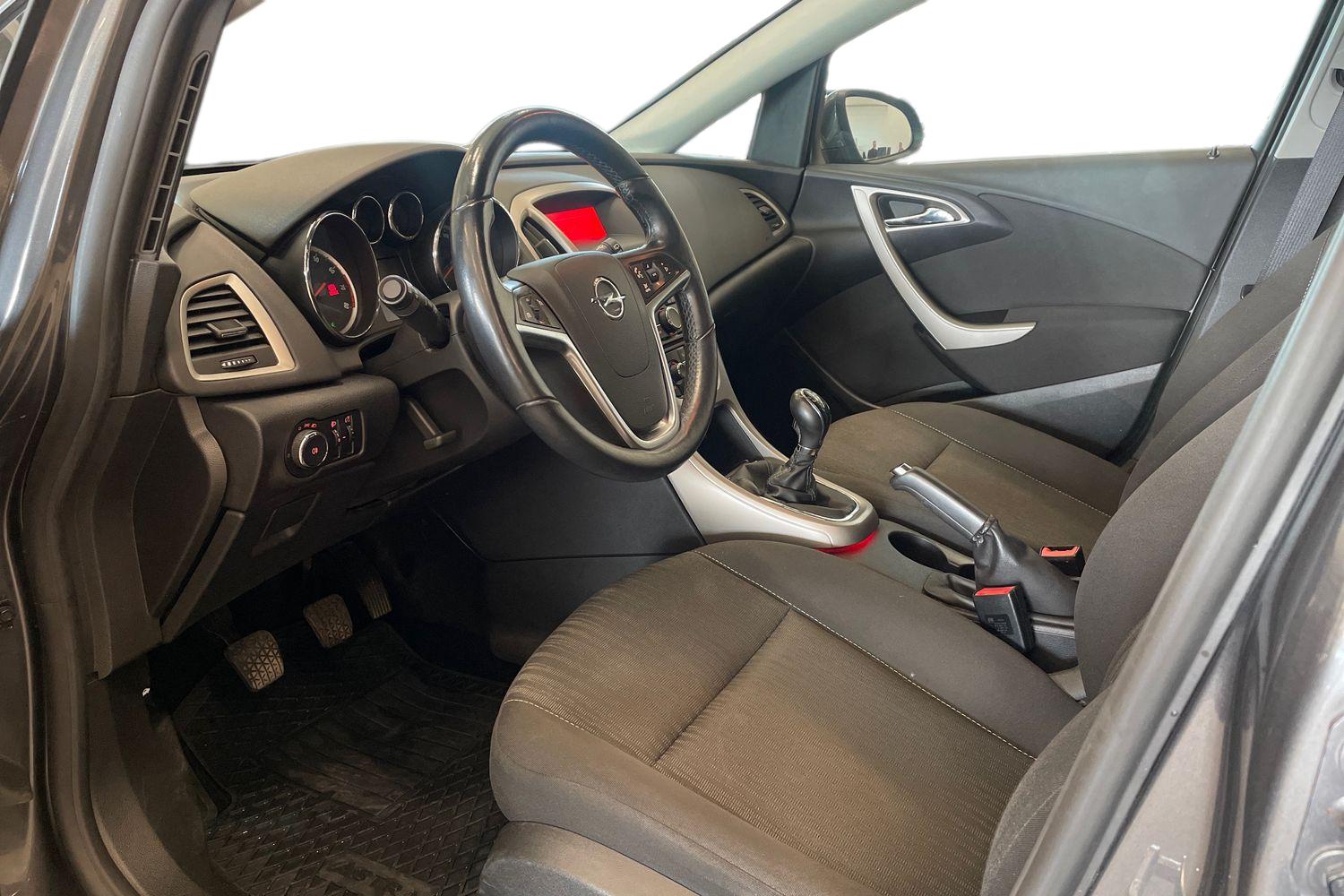 Opel Astra 2012, bild 7/23