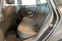 harmaa Opel Astra 2012 kuva 8.
