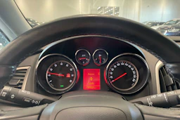 harmaa Opel Astra 2012 kuva 14.