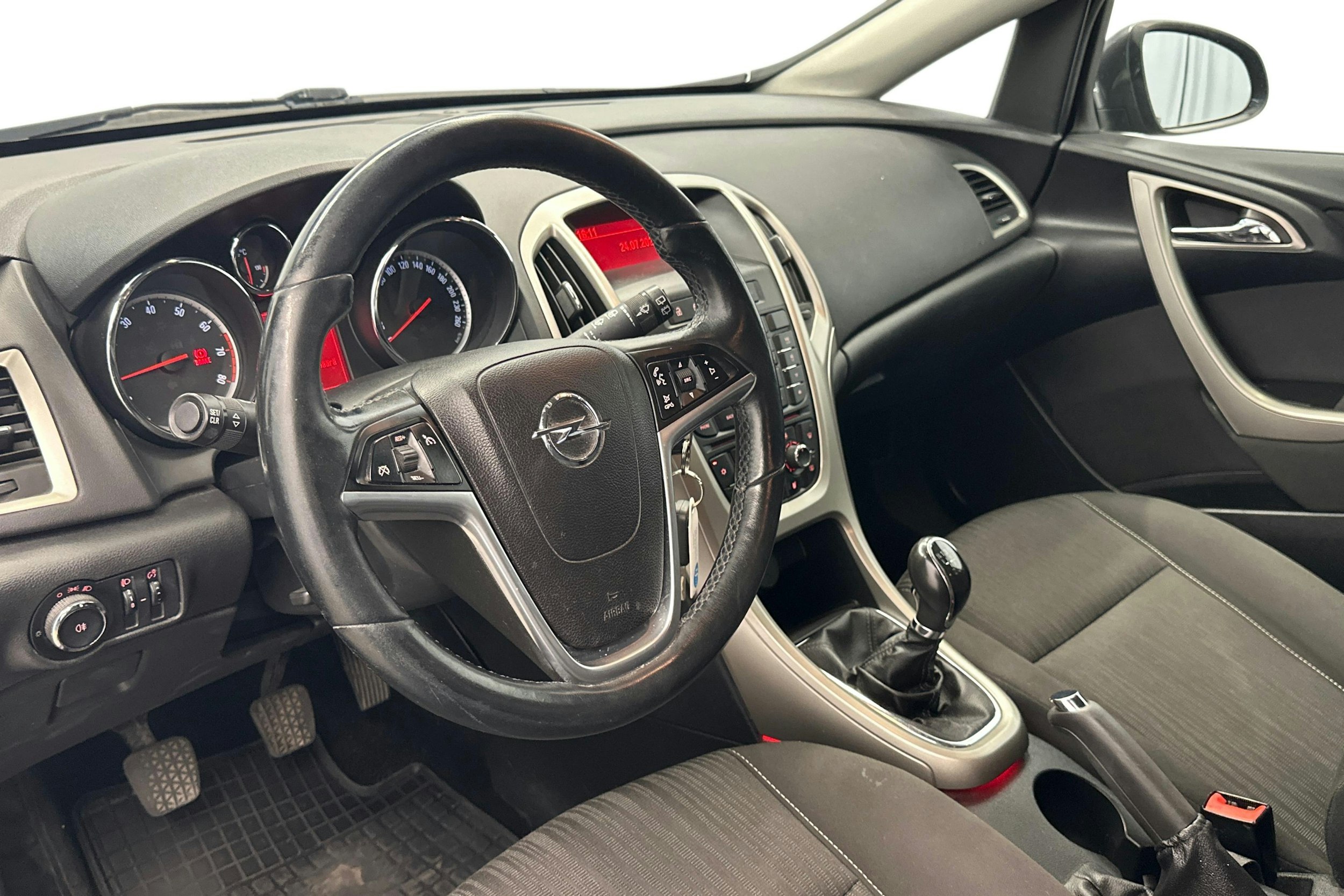 met. harmaa Opel Astra 2012 kuva 7.