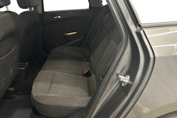 met. harmaa Opel Astra 2012 kuva 10.