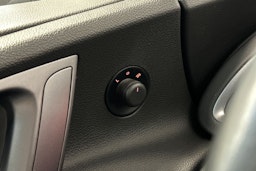 hopea Opel Astra 2013 kuva 14.