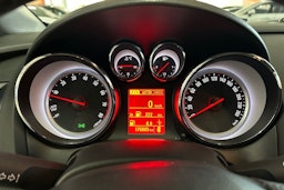 hopea Opel Astra 2013 kuva 15.