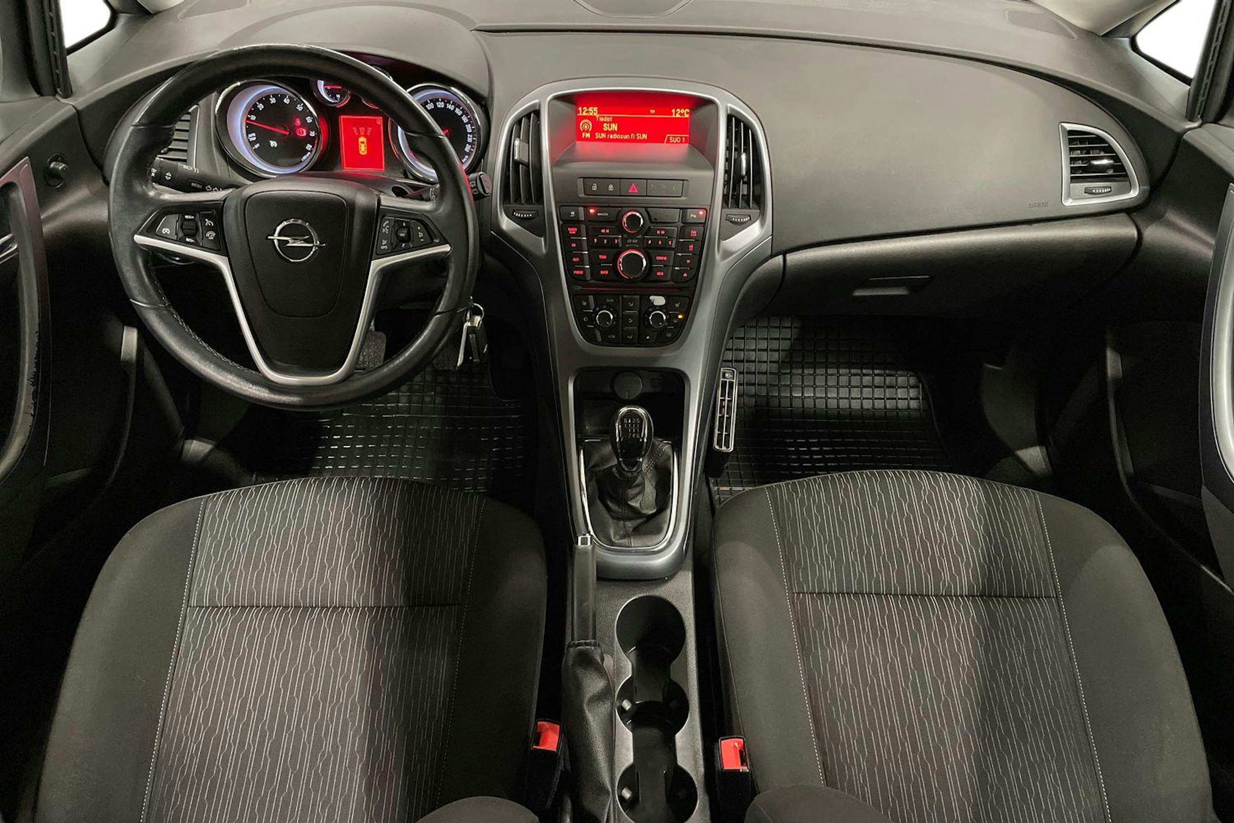 Valkoinen Opel ASTRA 2014 kuva 9.