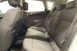 Valkoinen Opel ASTRA 2014 kuva 10.