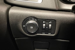 Valkoinen Opel ASTRA 2014 kuva 18.