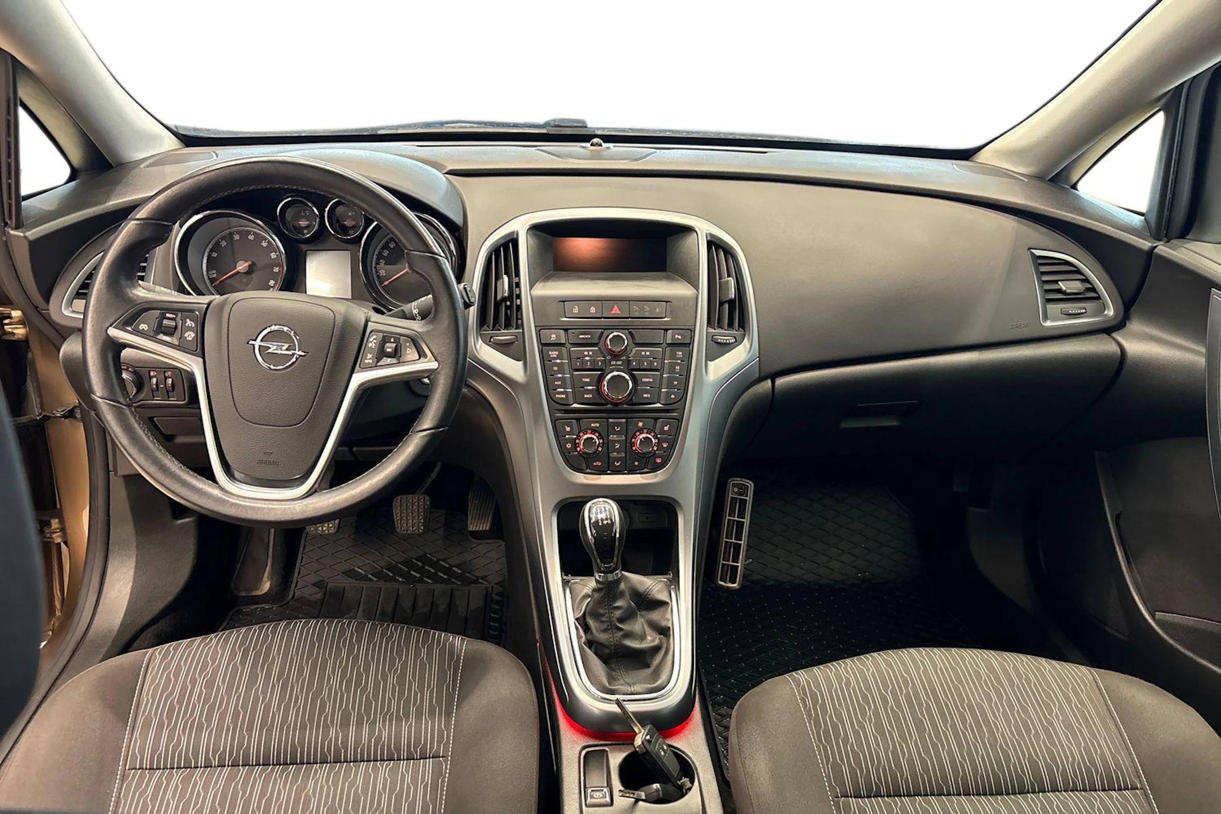 Ruskea (beige) Opel ASTRA 2013 kuva 7.