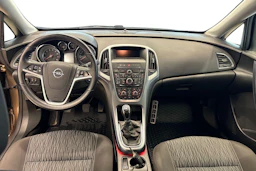 Ruskea (beige) Opel ASTRA 2013 kuva 7.