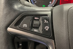 Harmaa Opel Astra 2013 kuva 13.