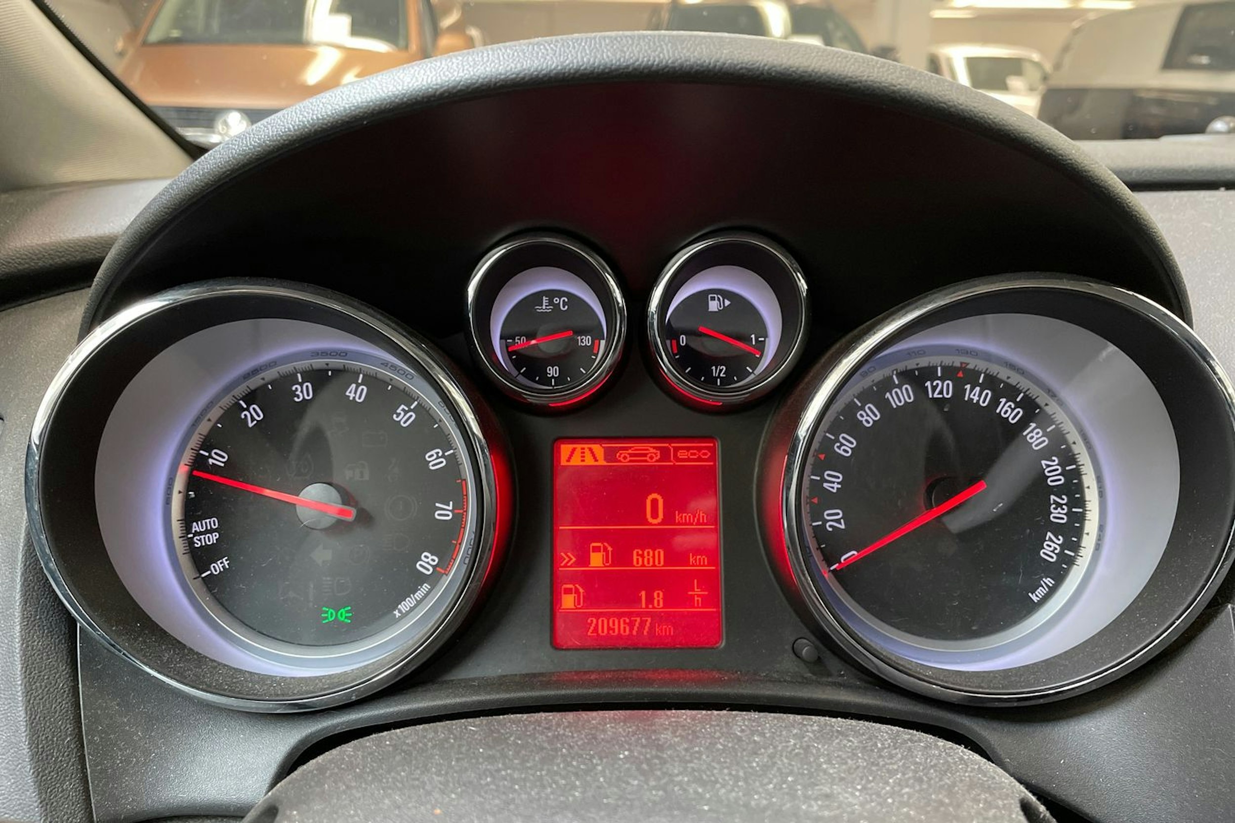harmaa Opel Astra 2013 kuva 12.