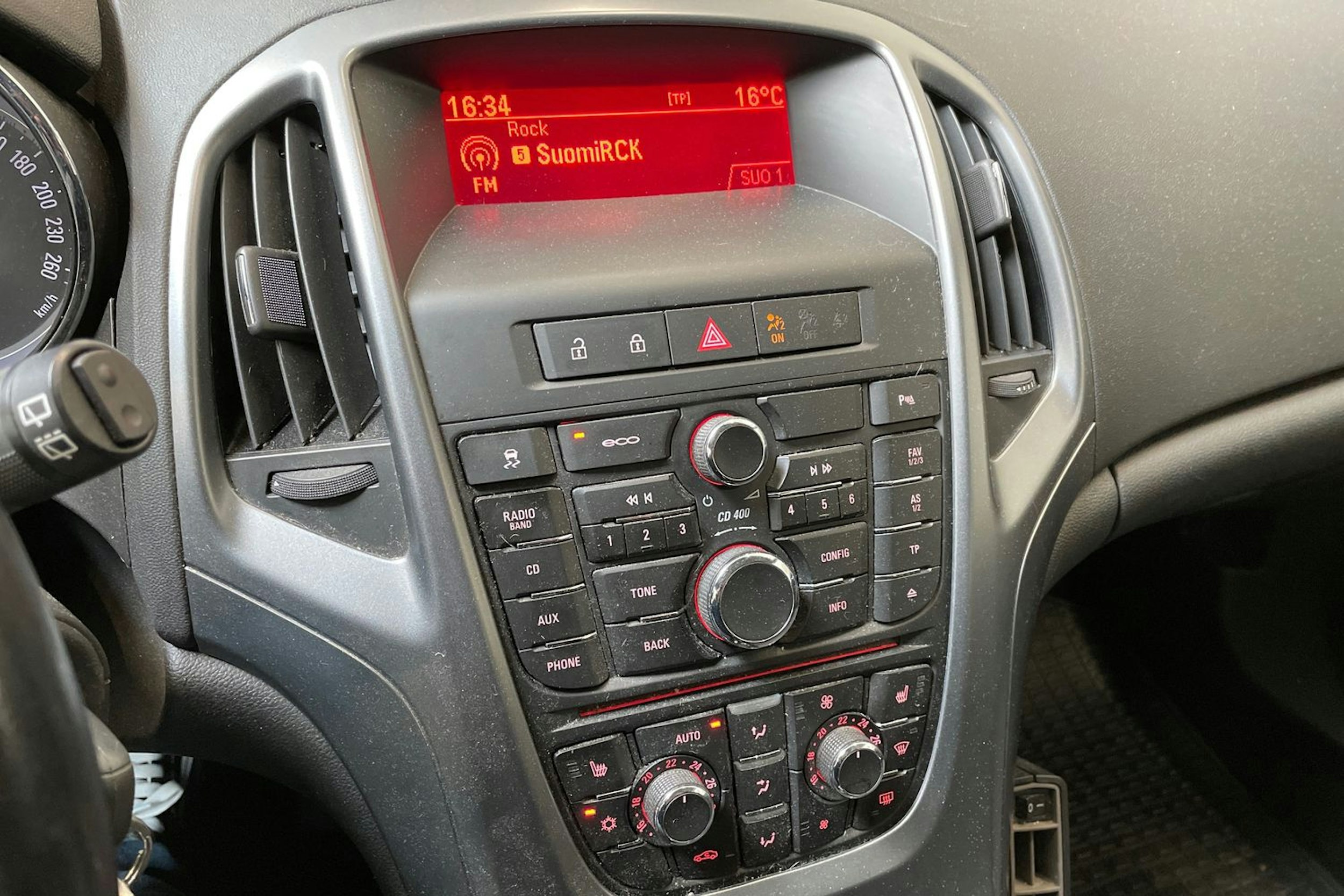 harmaa Opel Astra 2013 kuva 14.