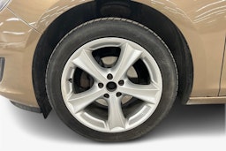 ruskea (beige) Opel Astra 2013 kuva 9.