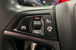 ruskea (beige) Opel Astra 2013 kuva 16.