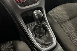 ruskea (beige) Opel Astra 2013 kuva 19.