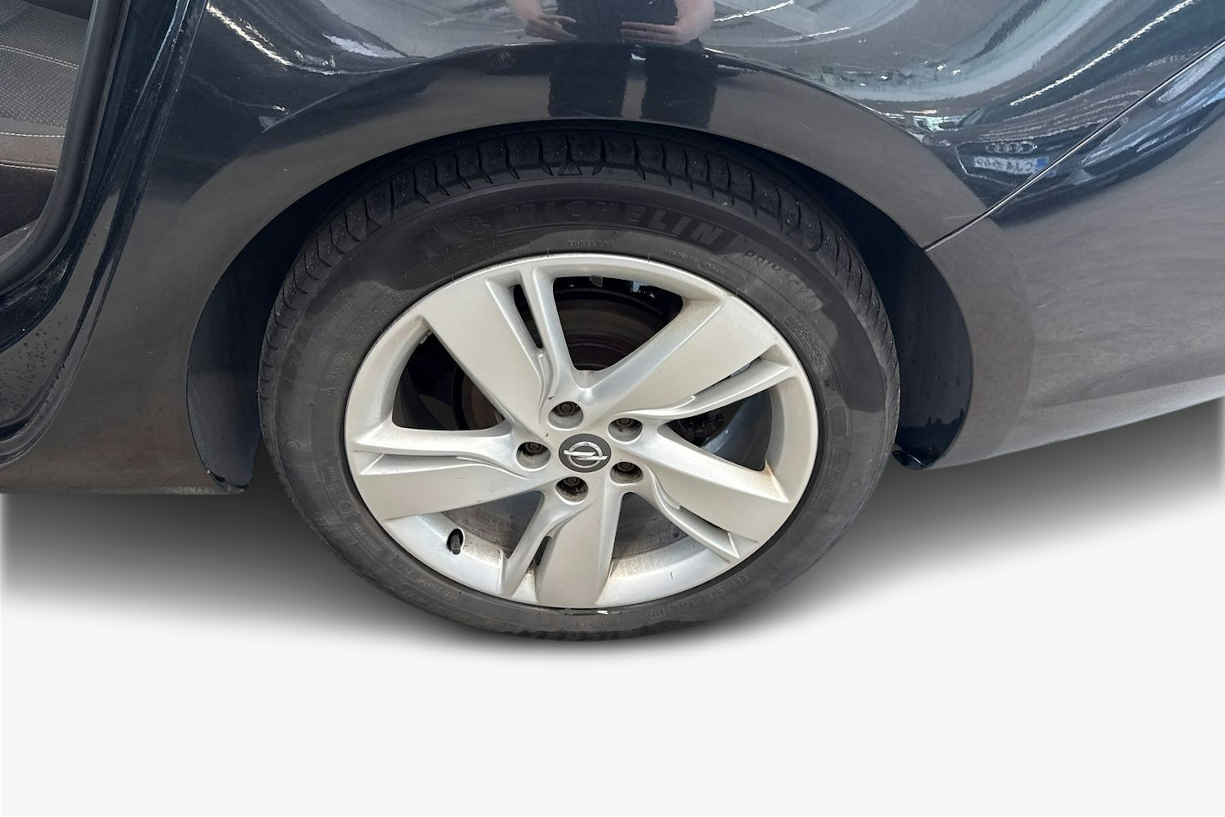 Musta Opel ASTRA 2014 kuva 11.