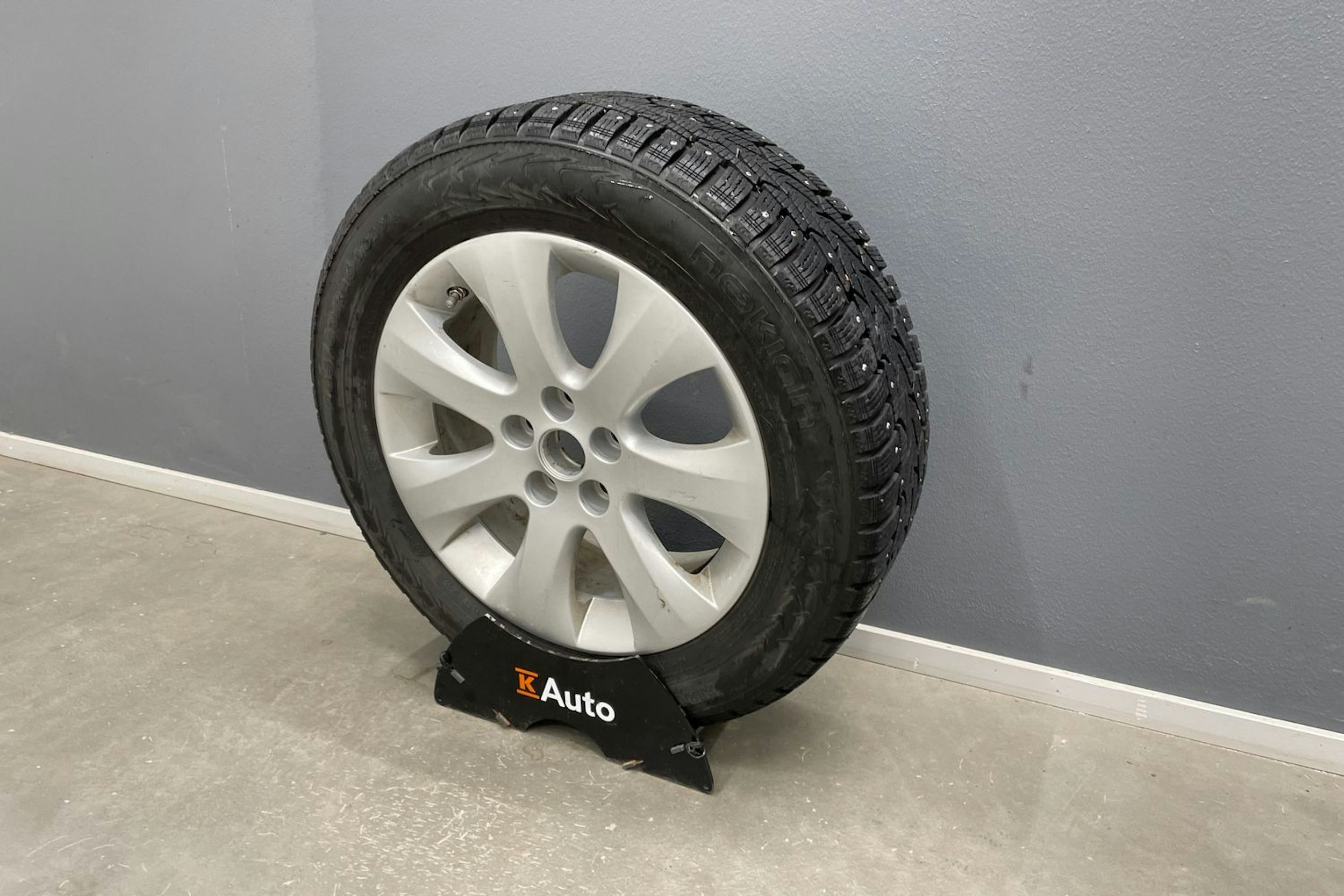 Valkoinen Opel ASTRA 2015 kuva 14.